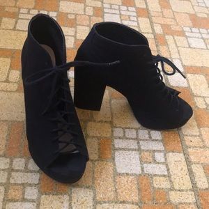 Divided Peep Toe Wedges